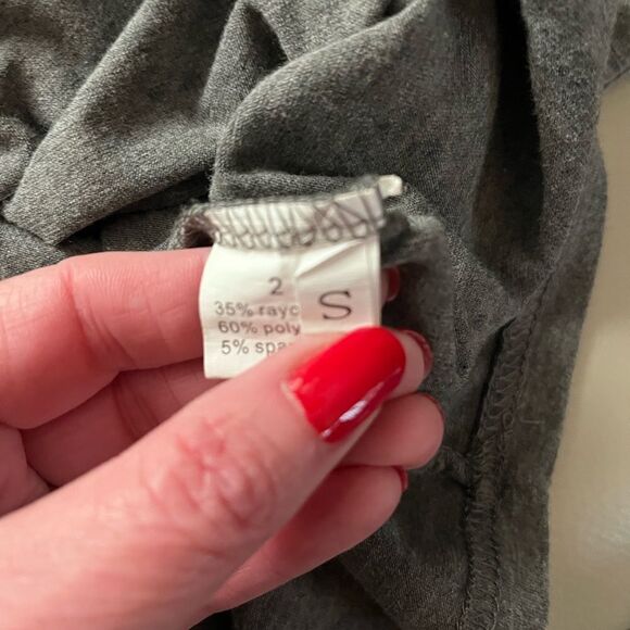 Unbranded Grey Tee with Patriotic Heart Design size S - Picture 4 of 5